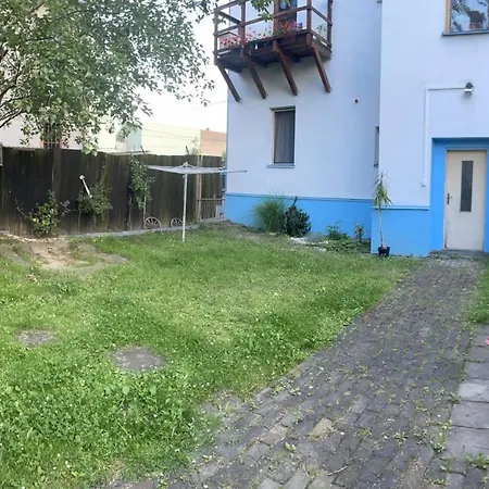 Zukalka 2kk - Prizemi * Ostrava